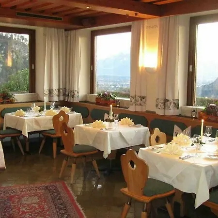 Hotel Schöne Aussicht