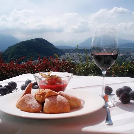 Schoene Aussicht Hotel 3*
