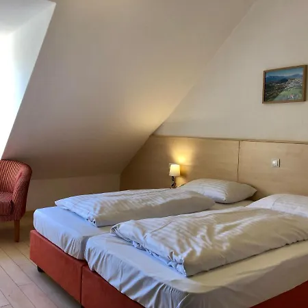 Hotell Schoene Aussicht